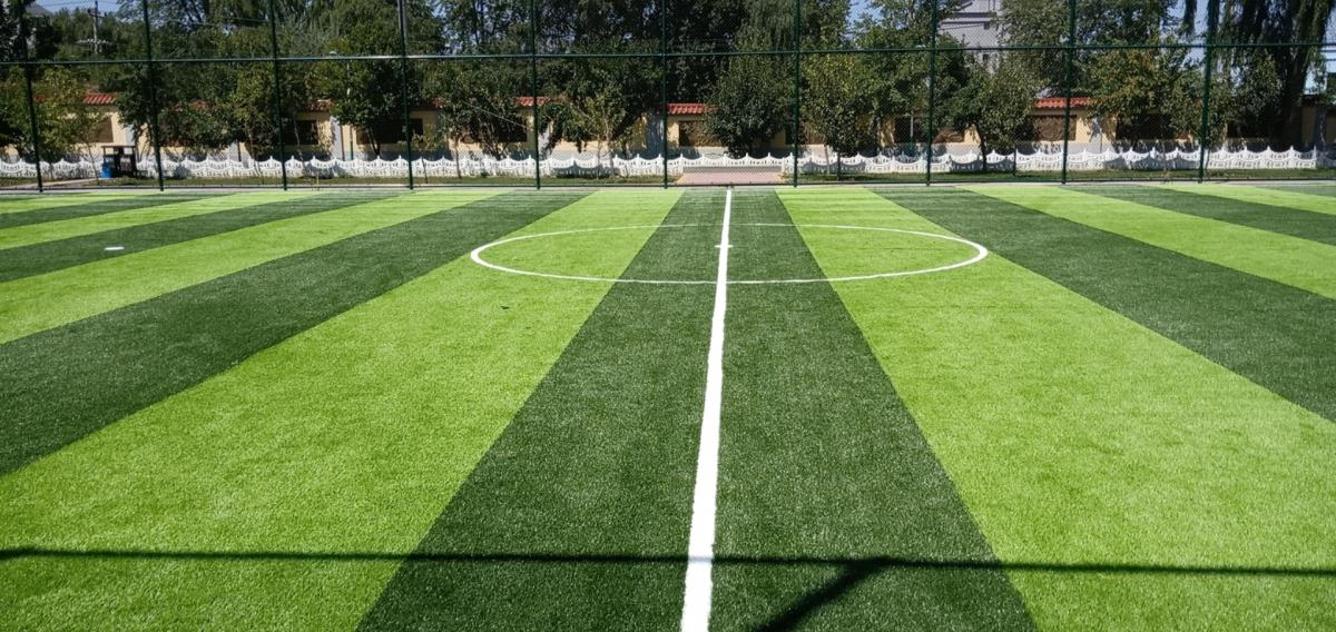 人造草坪球场